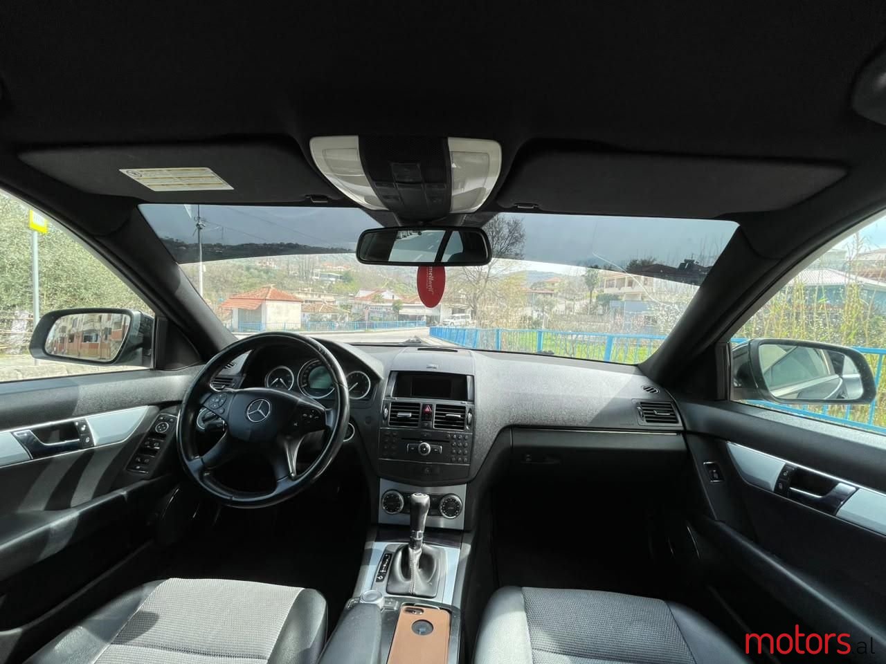 2009' Mercedes-Benz C 200 photo #6