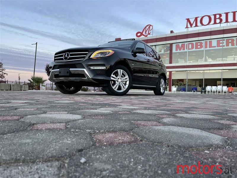 2012' Mercedes-Benz ML 350 photo #1