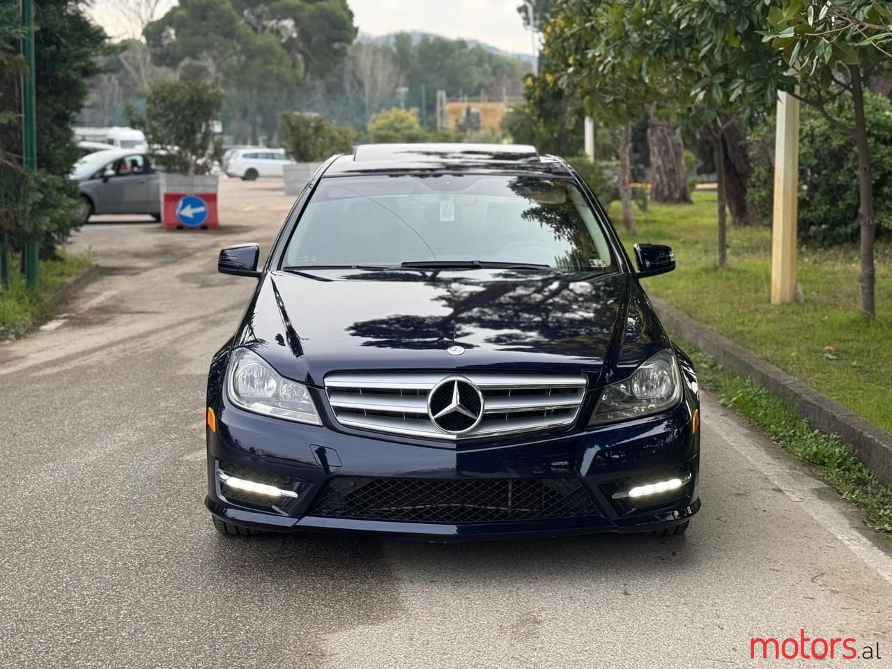 2013' Mercedes-Benz C 300 photo #1