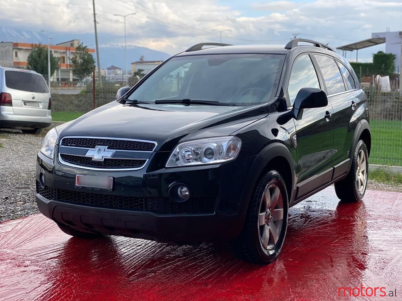 2010' Chevrolet Captiva photo #1