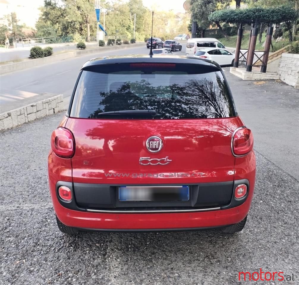 2014' Fiat 500L photo #3