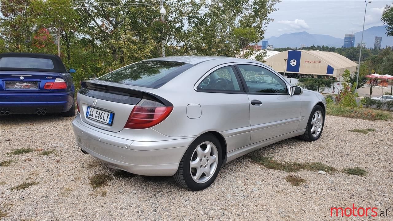 2002' Mercedes-Benz C 200 photo #5