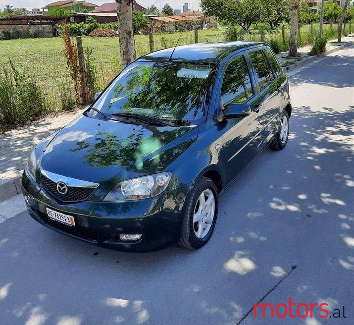 2005' Mazda 2 photo #1