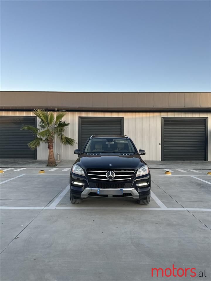 2013' Mercedes-Benz ML 350 photo #2