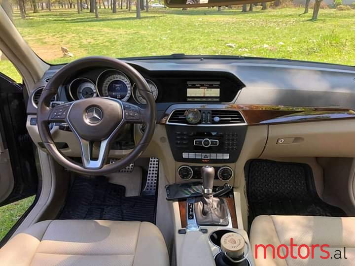 2014' Mercedes-Benz C-Class C class 250 amg photo #6