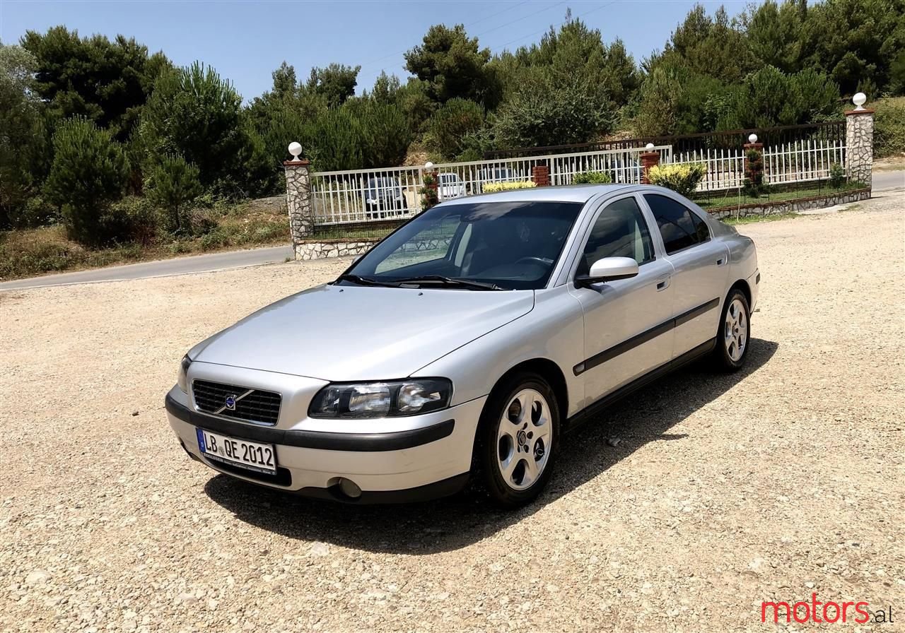 2004' Volvo S60 photo #3