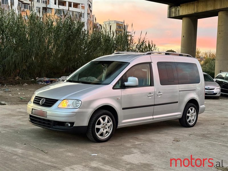 2009' Volkswagen Caddy photo #2