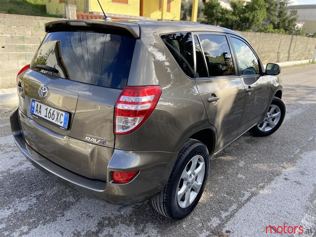 2011' Toyota RAV4 photo #5