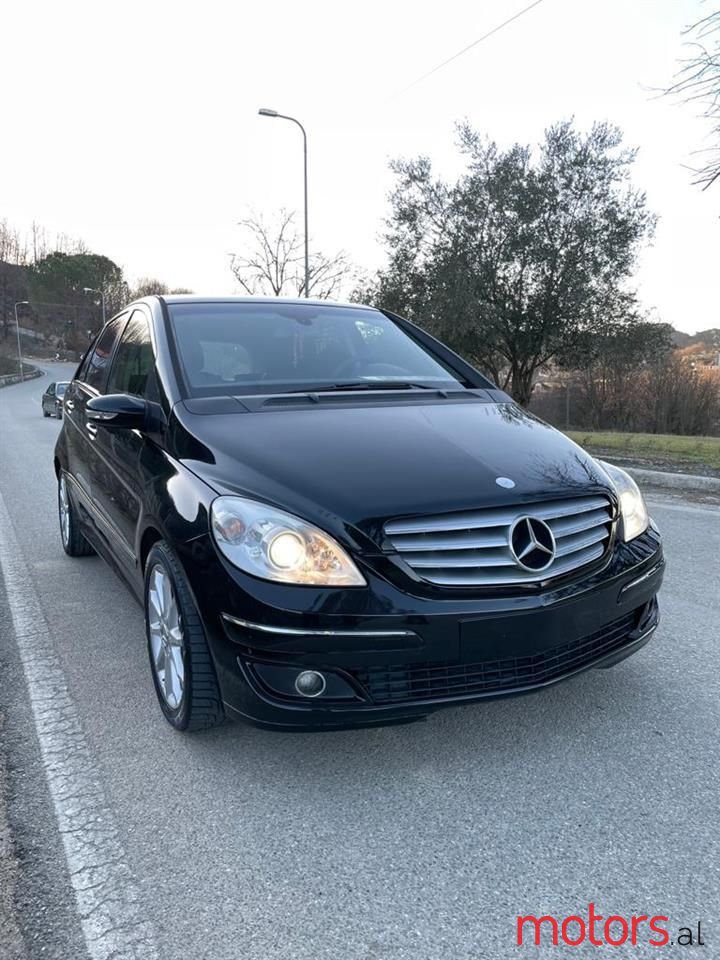 2006' Mercedes-Benz B 200 photo #1