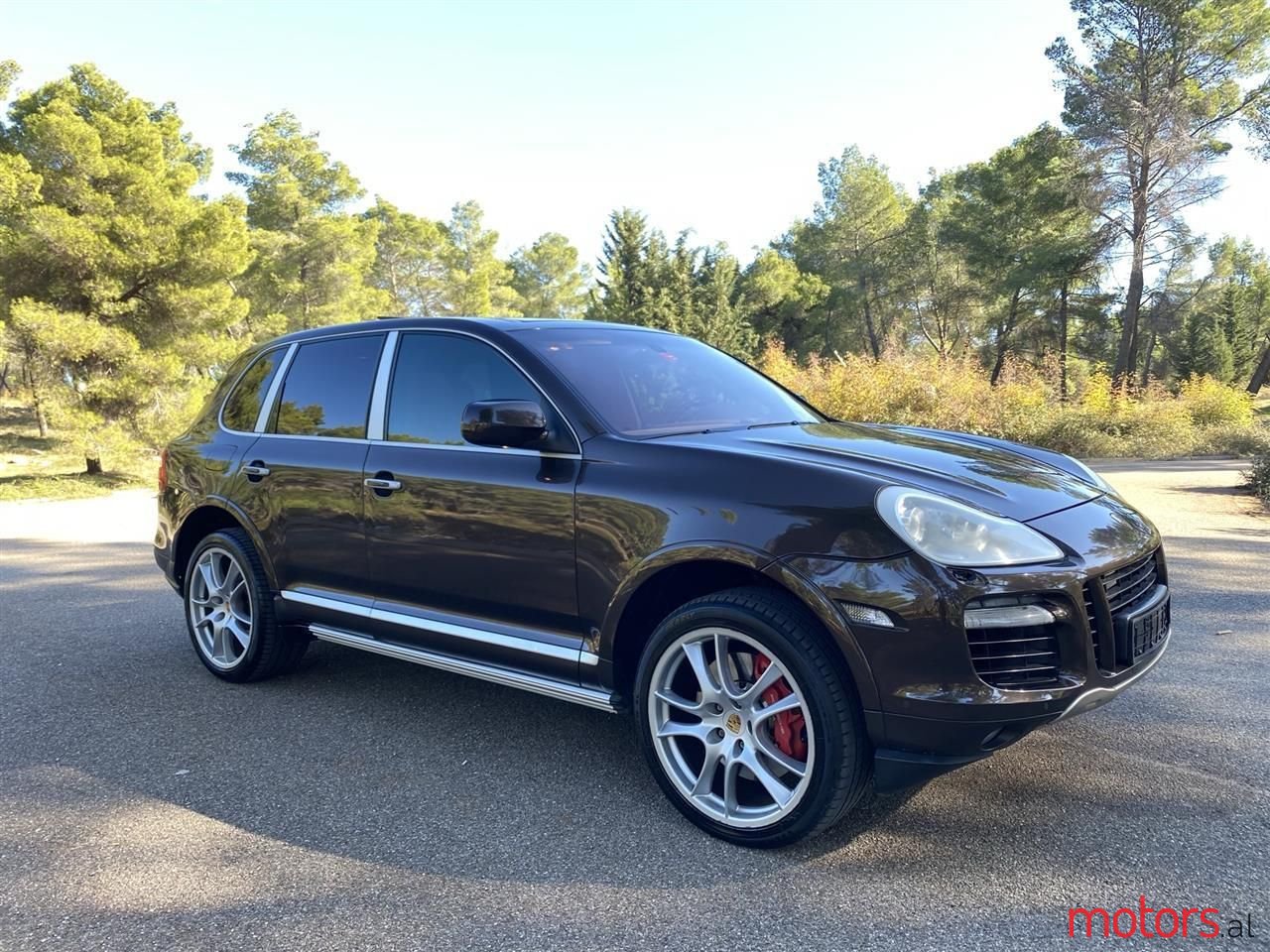 2009' Porsche Cayenne photo #5