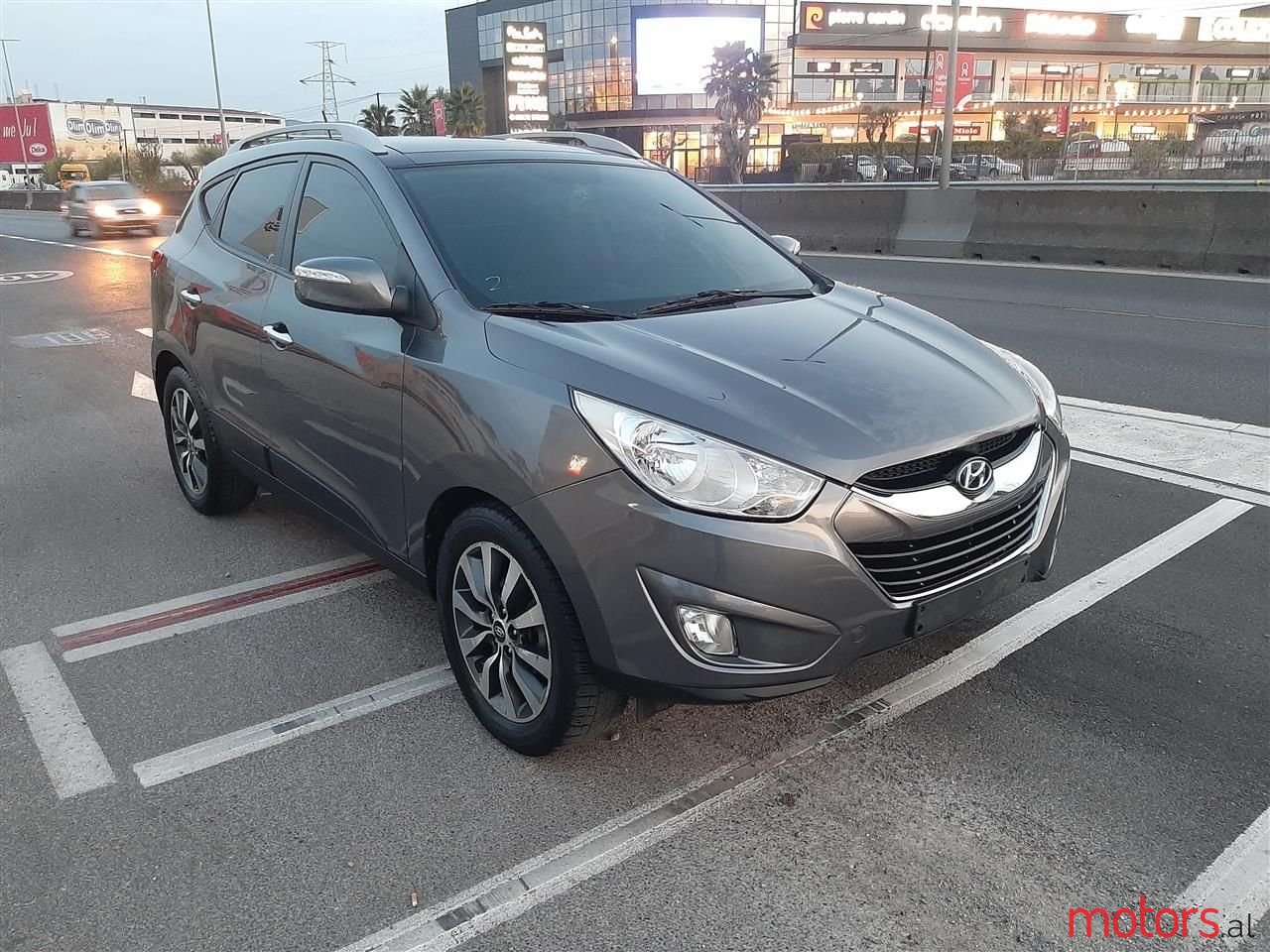 2011' Hyundai Tucson photo #1