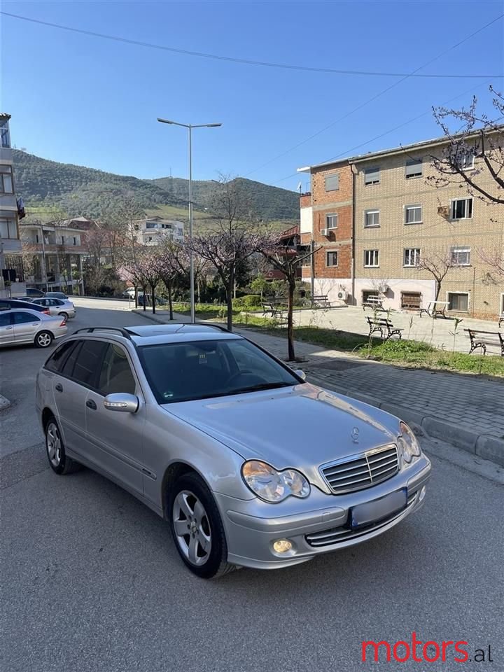 2005' Mercedes-Benz C 230 photo #5