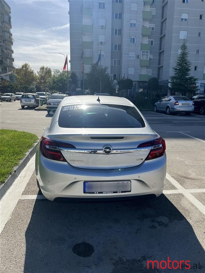 2014' Opel Insignia photo #4