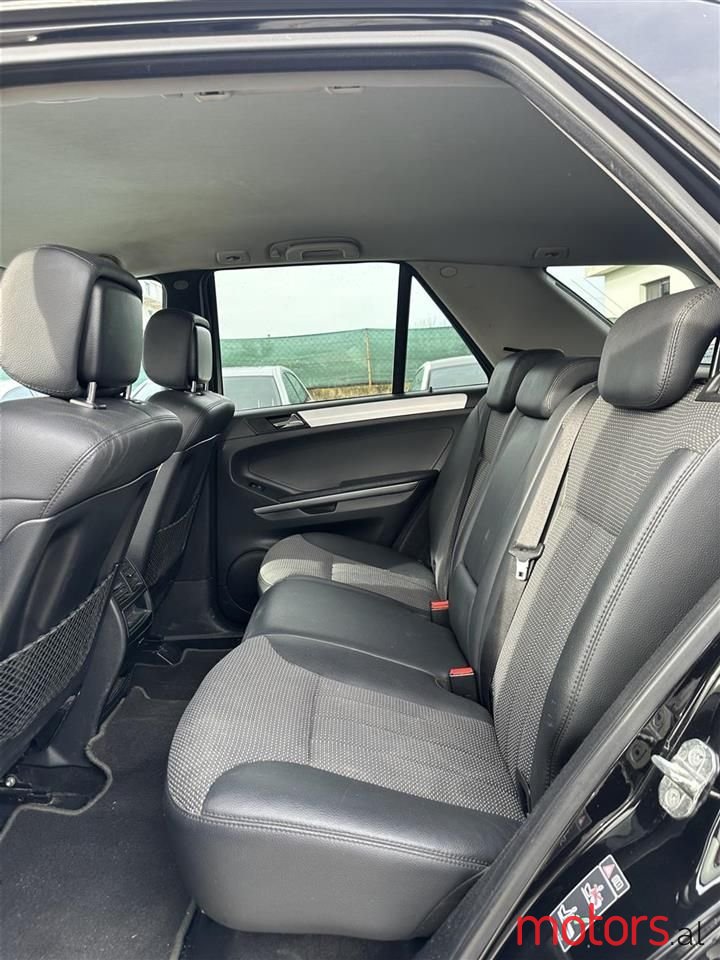 2006' Mercedes-Benz ML 280 photo #2