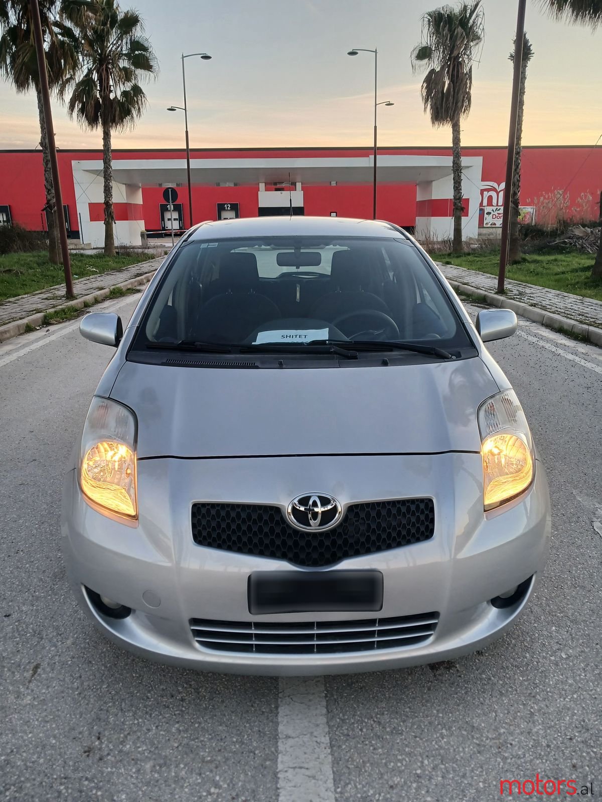 2007' Toyota Yaris photo #1