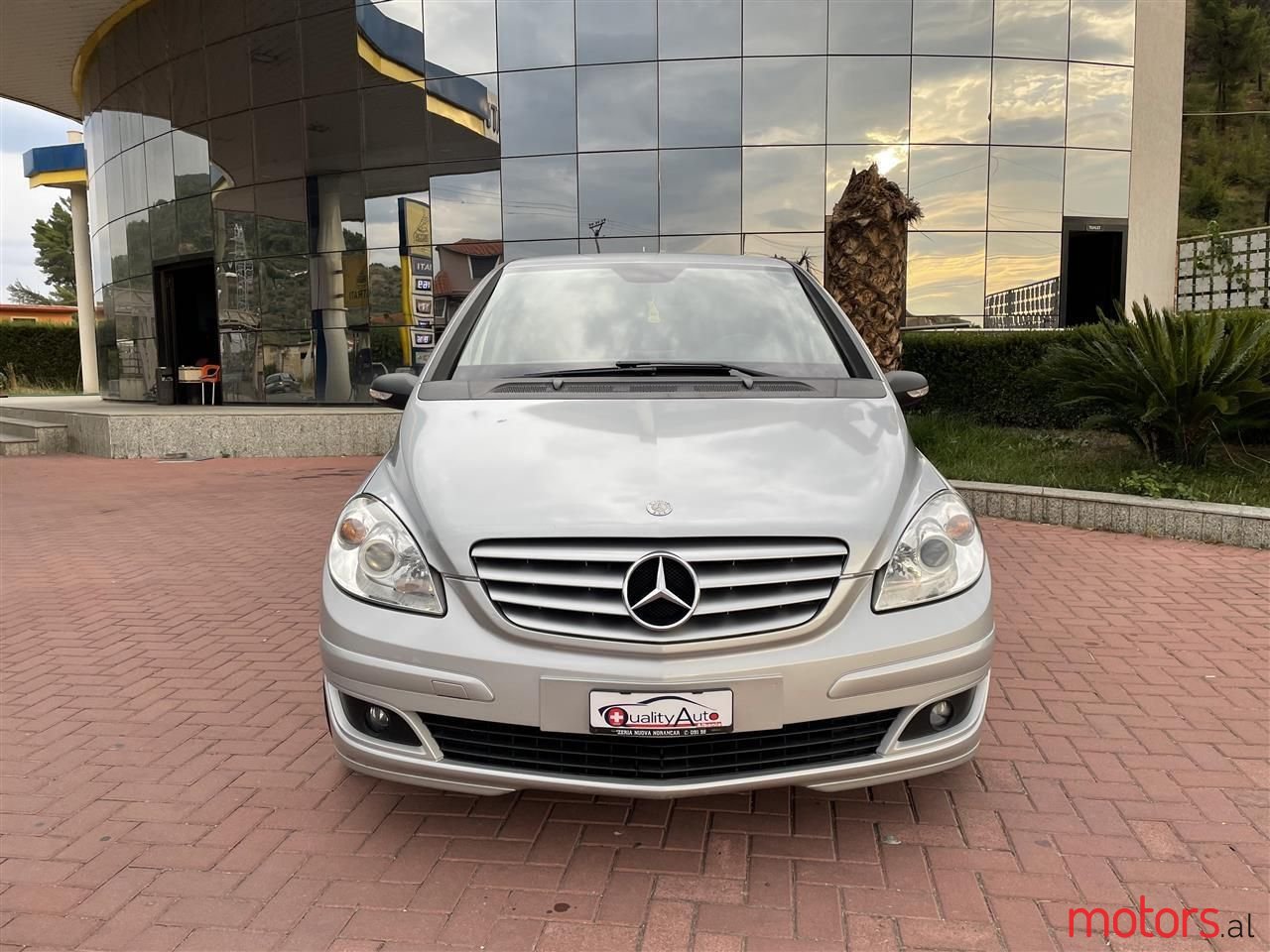 2006' Mercedes-Benz B 200 photo #1