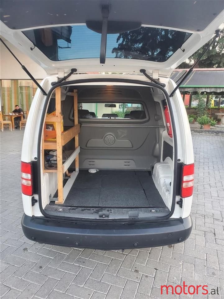 2012' Volkswagen Caddy photo #4