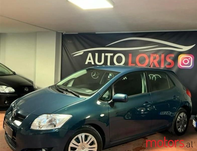 2008' Toyota Auris photo #1