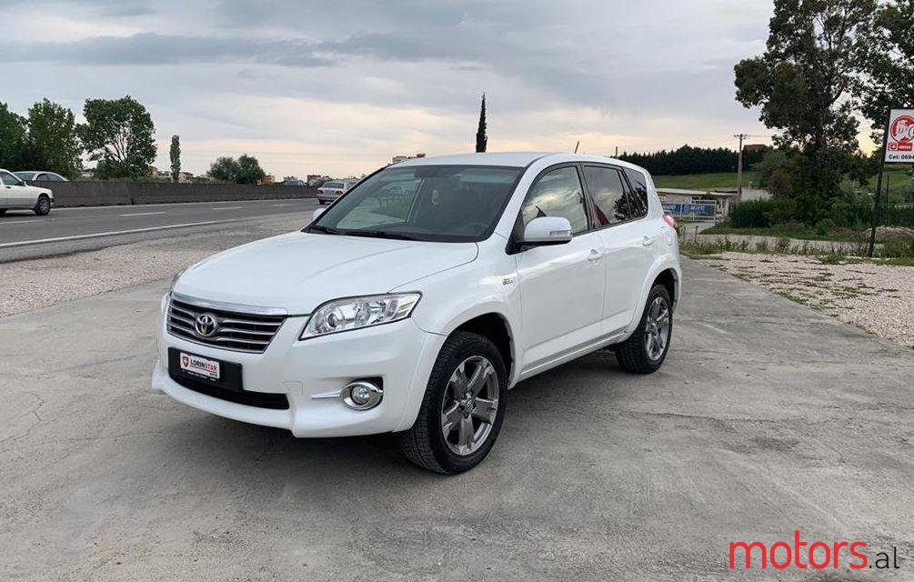 2010' Toyota RAV4 photo #2