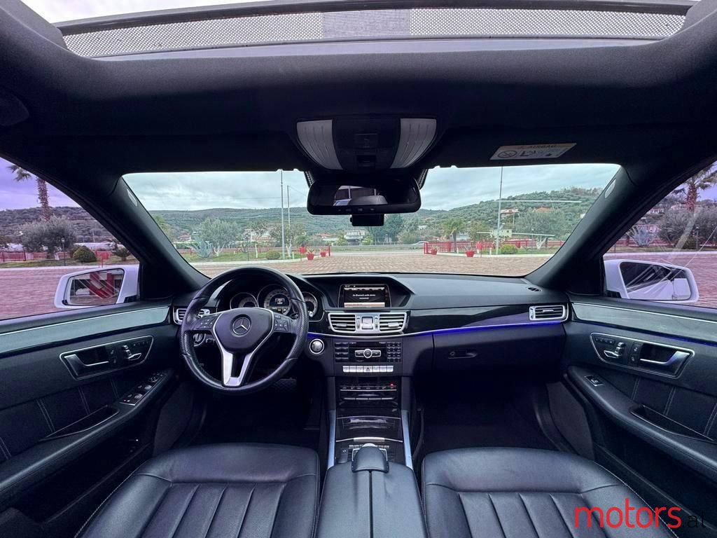 2014' Mercedes-Benz E 250 photo #6