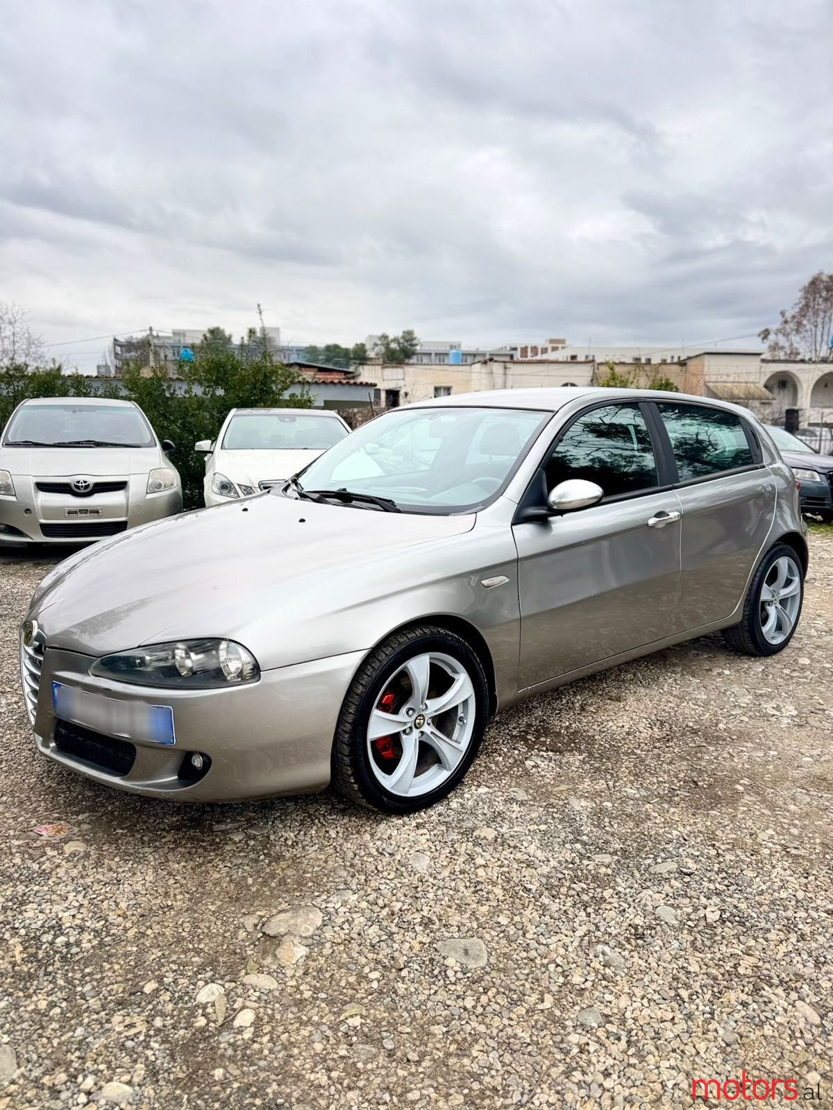 2007' Alfa Romeo Alfa 147 photo #2
