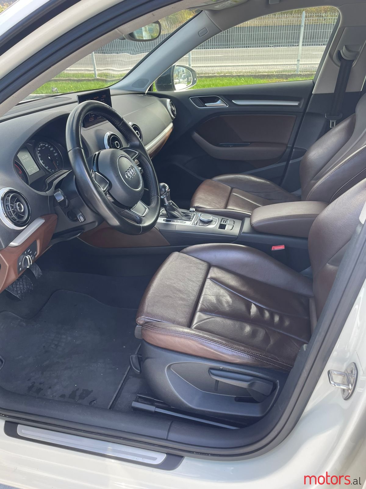 2013' Audi A3 photo #2