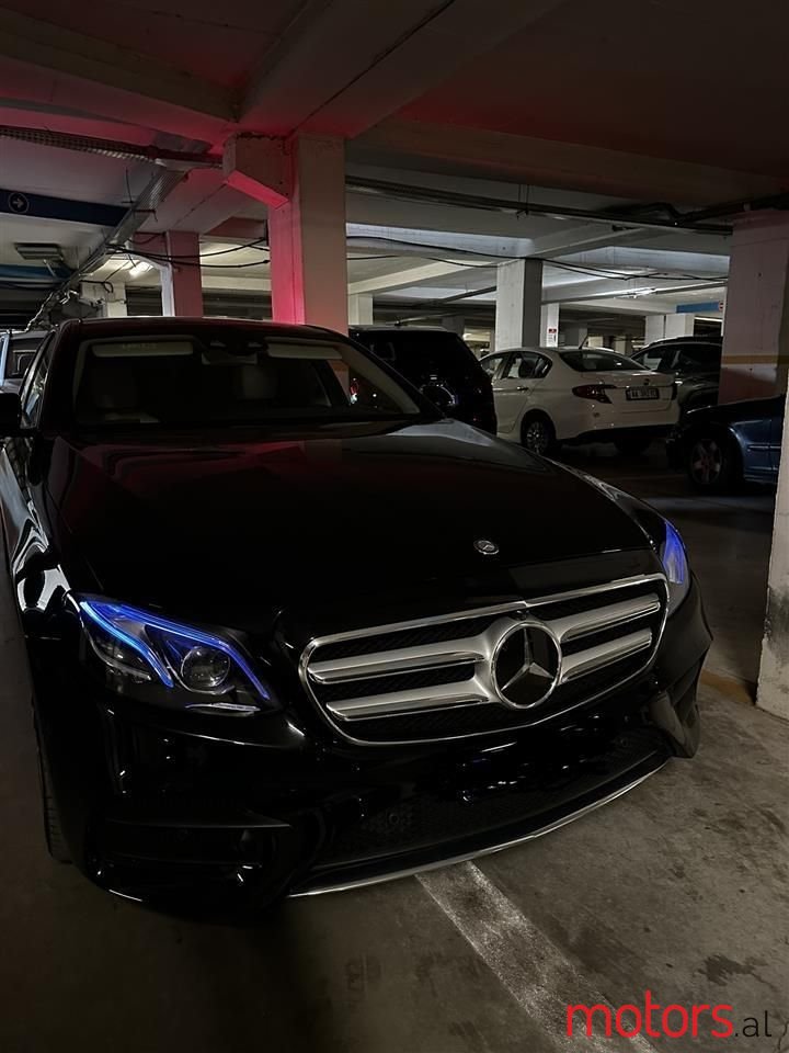2017' Mercedes-Benz E 350 photo #5