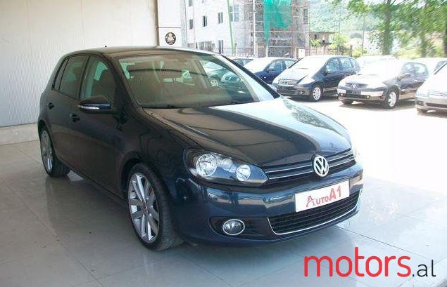 2008' Volkswagen Golf photo #1