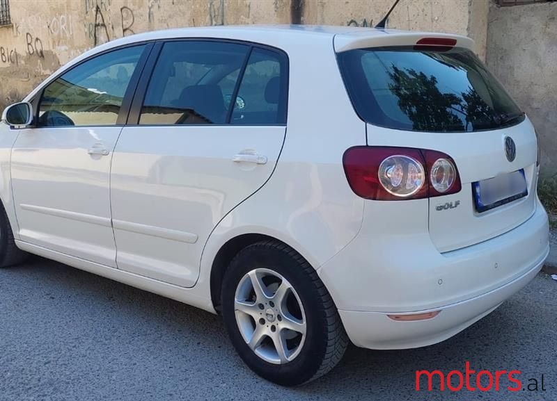 2006' Volkswagen Golf photo #4