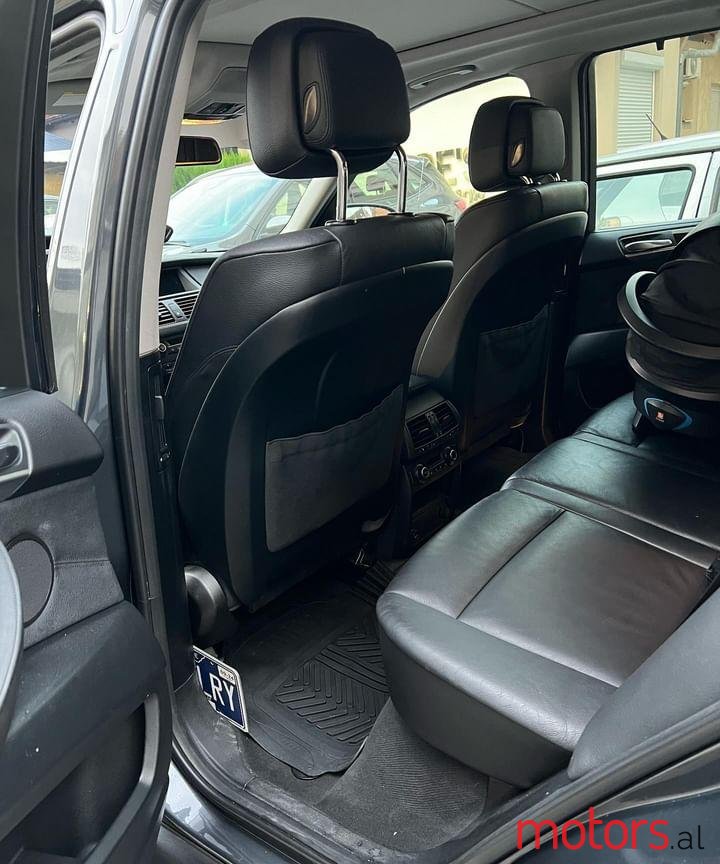 2012' BMW X5 photo #7