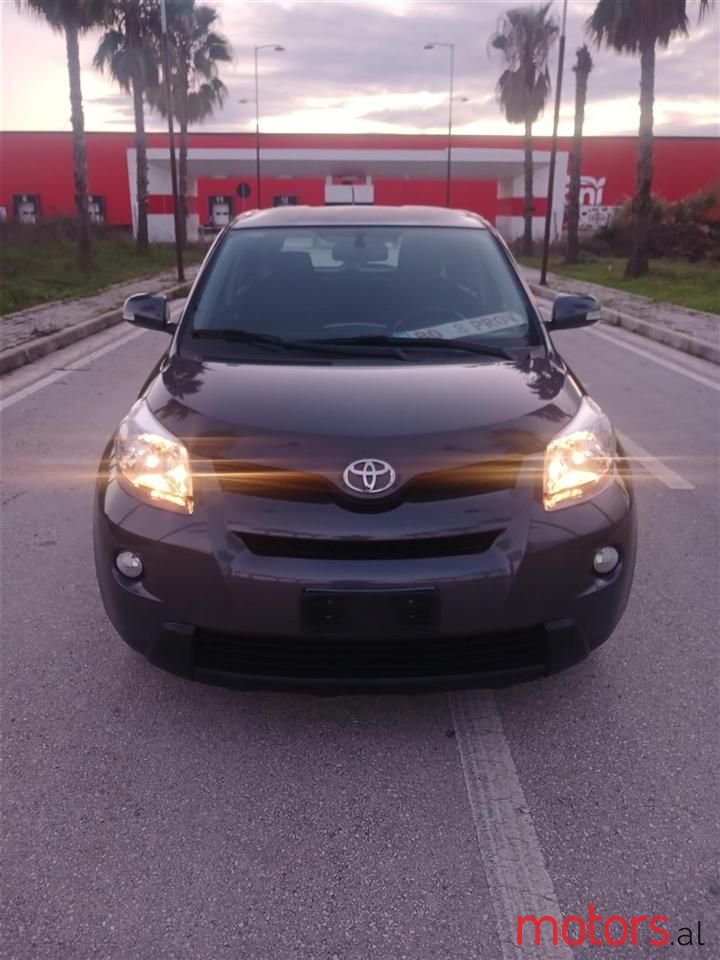 2012' Toyota Urban Cruiser photo #1