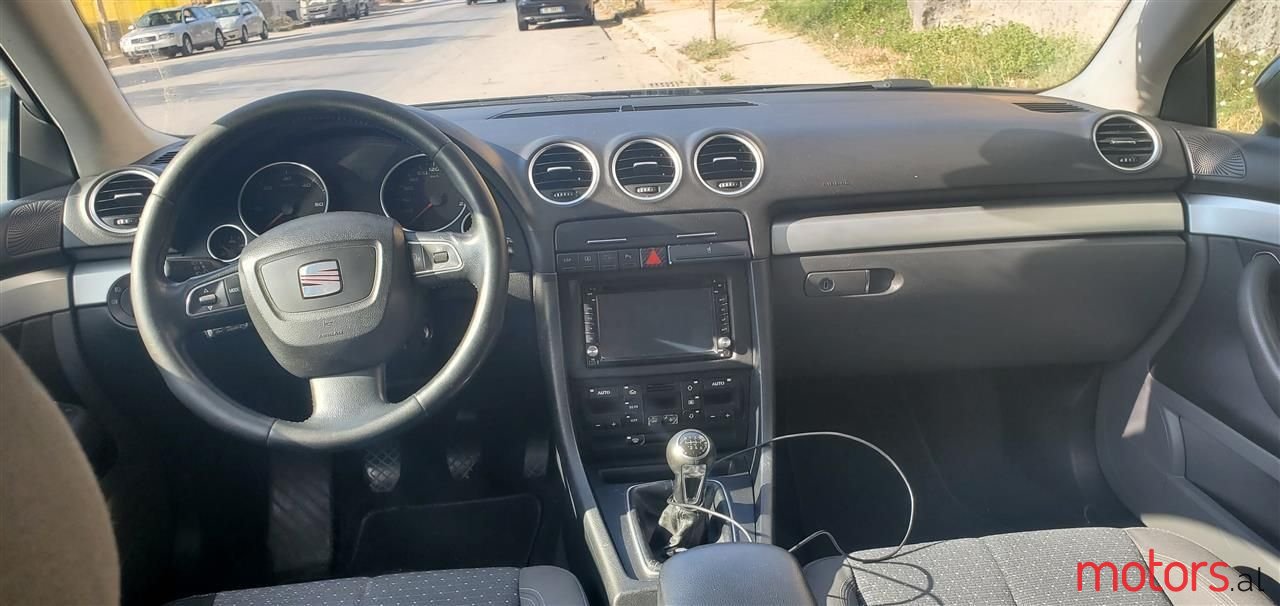 2009' SEAT Exeo photo #1