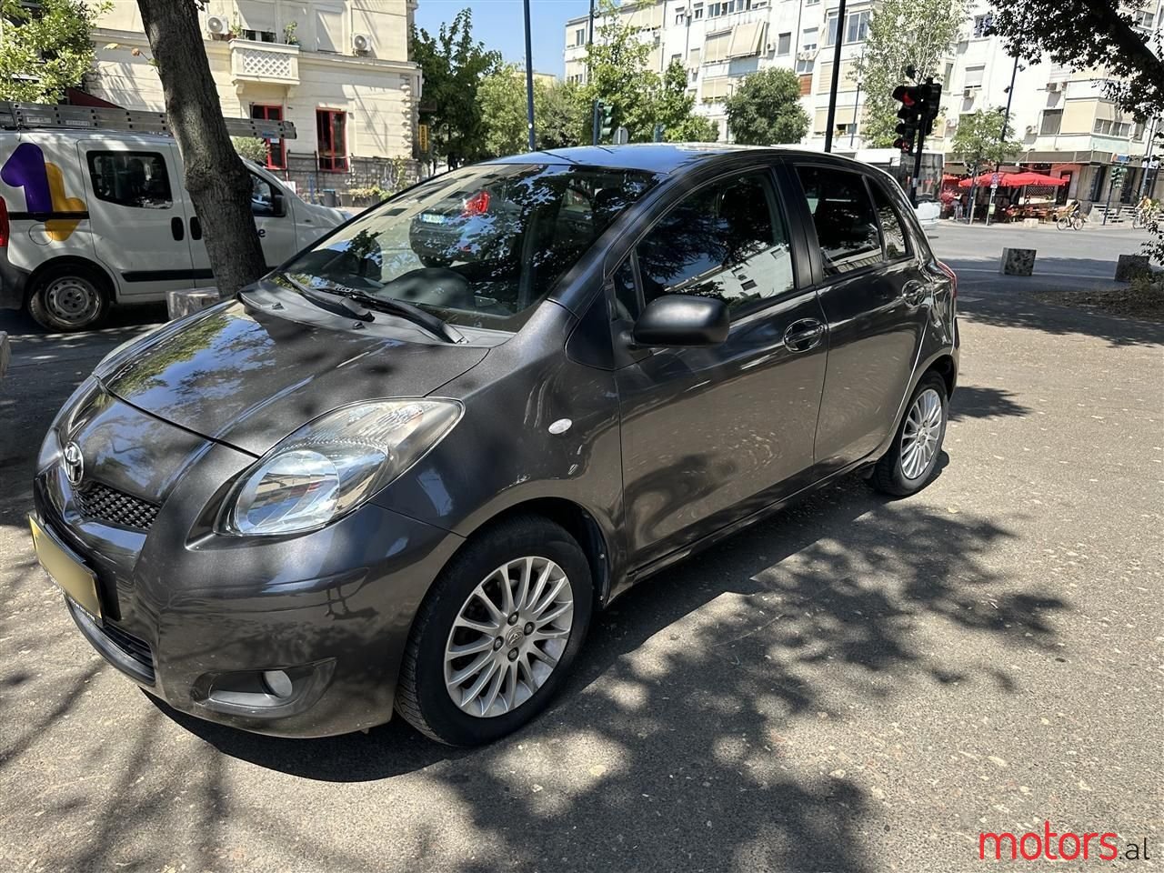 2009' Toyota Yaris photo #3