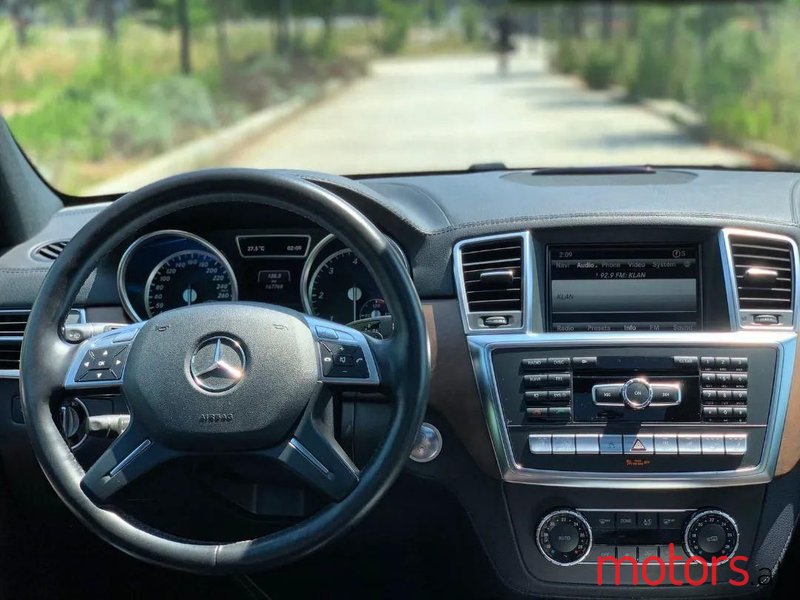 2014' Mercedes-Benz ML 350 photo #6