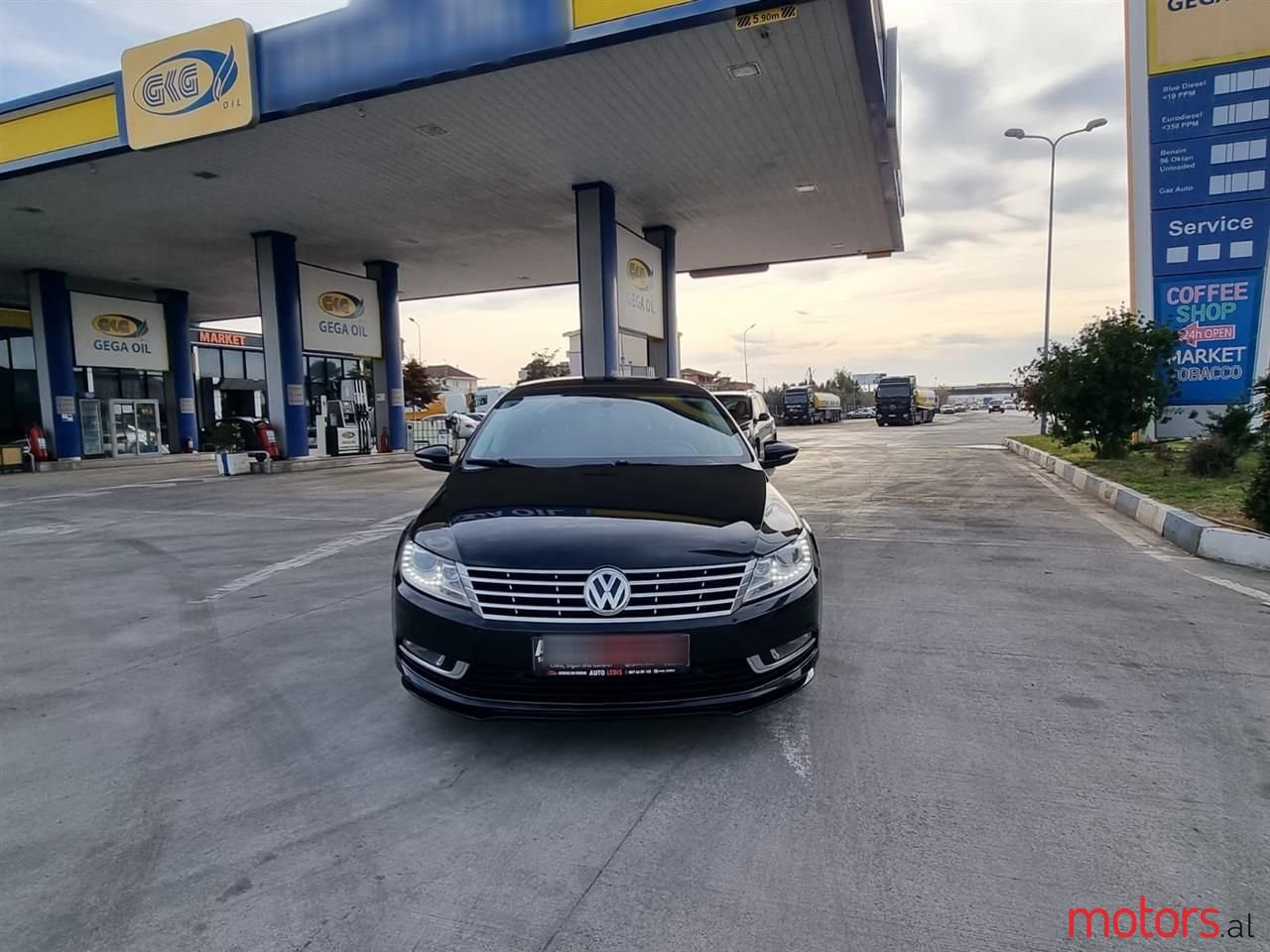 2013' Volkswagen photo #1