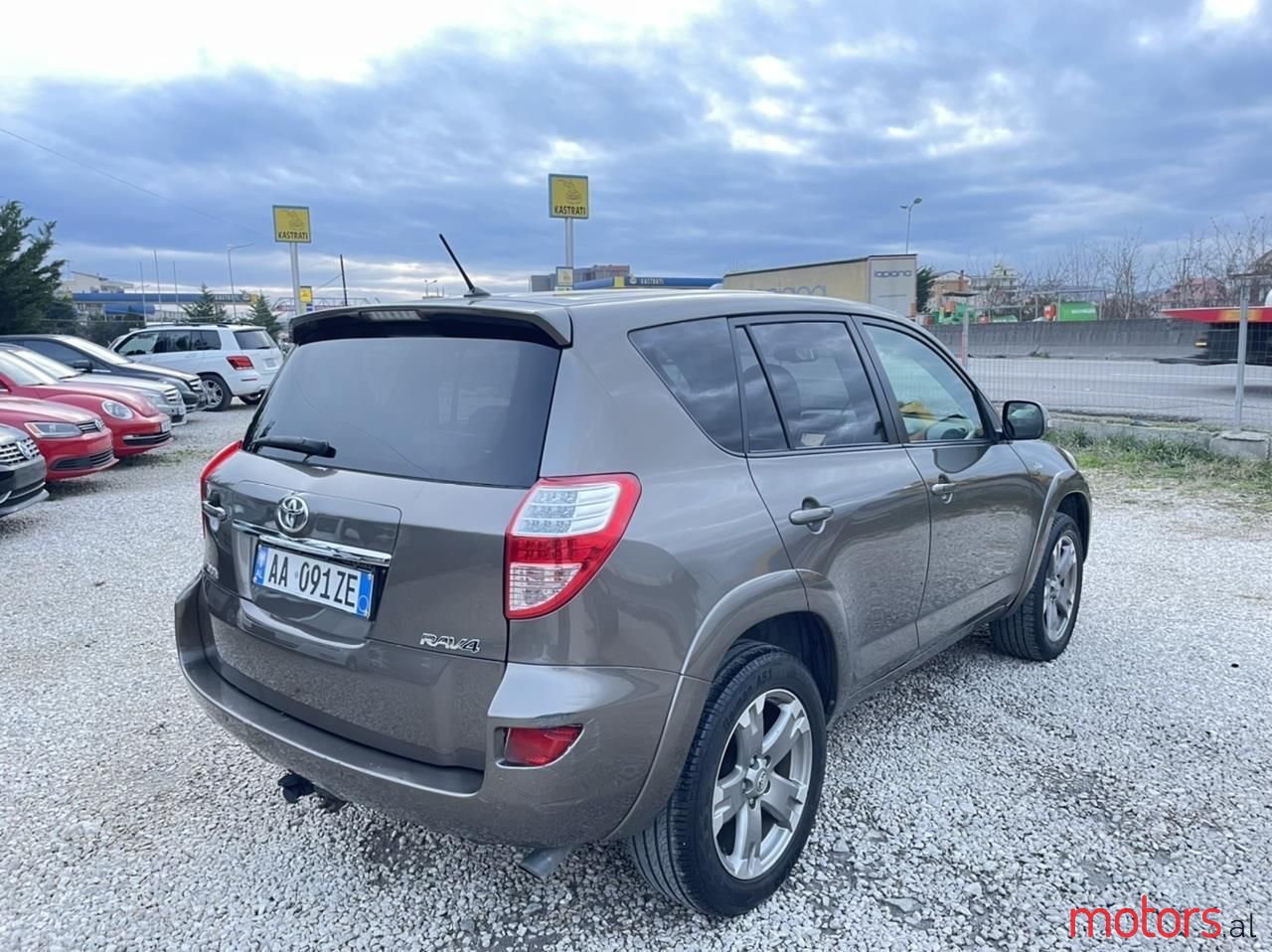 2010' Toyota RAV4 photo #3