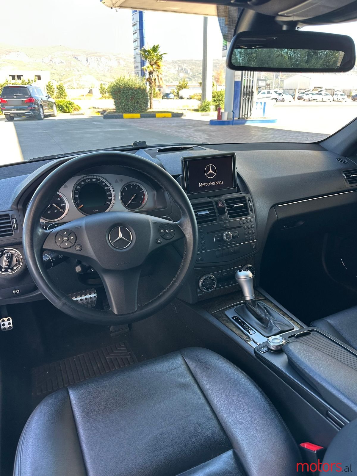 2008' Mercedes-Benz C 280 photo #2