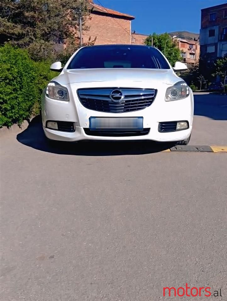 2014' Opel Insignia photo #5