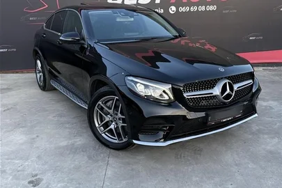 2018' Mercedes-Benz GLC 220