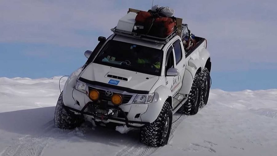 Toyota Hilux AT44 Is A Six-Wheeled Monster Truck Made For The Extremes