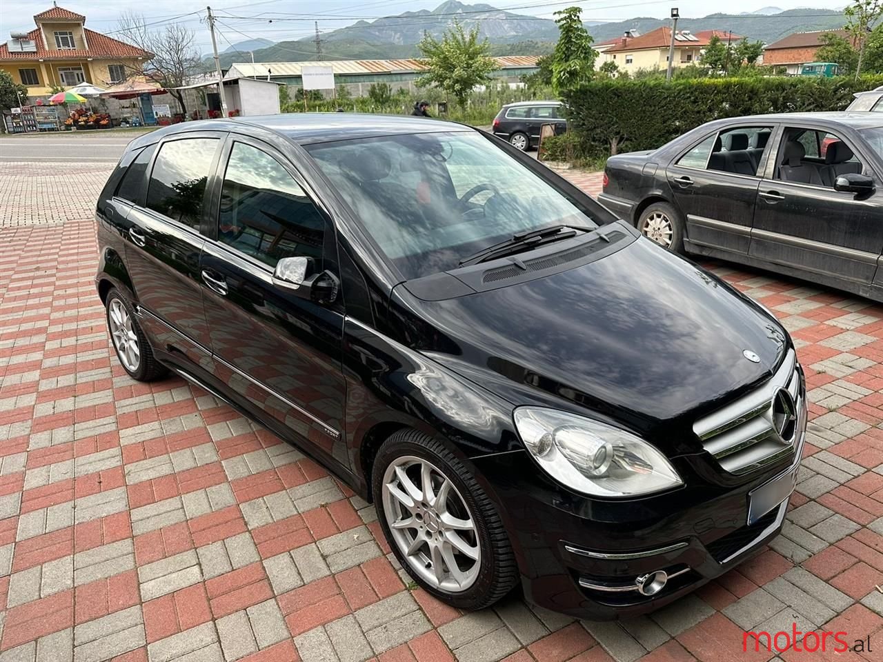 2009' Mercedes-Benz B 200 photo #3