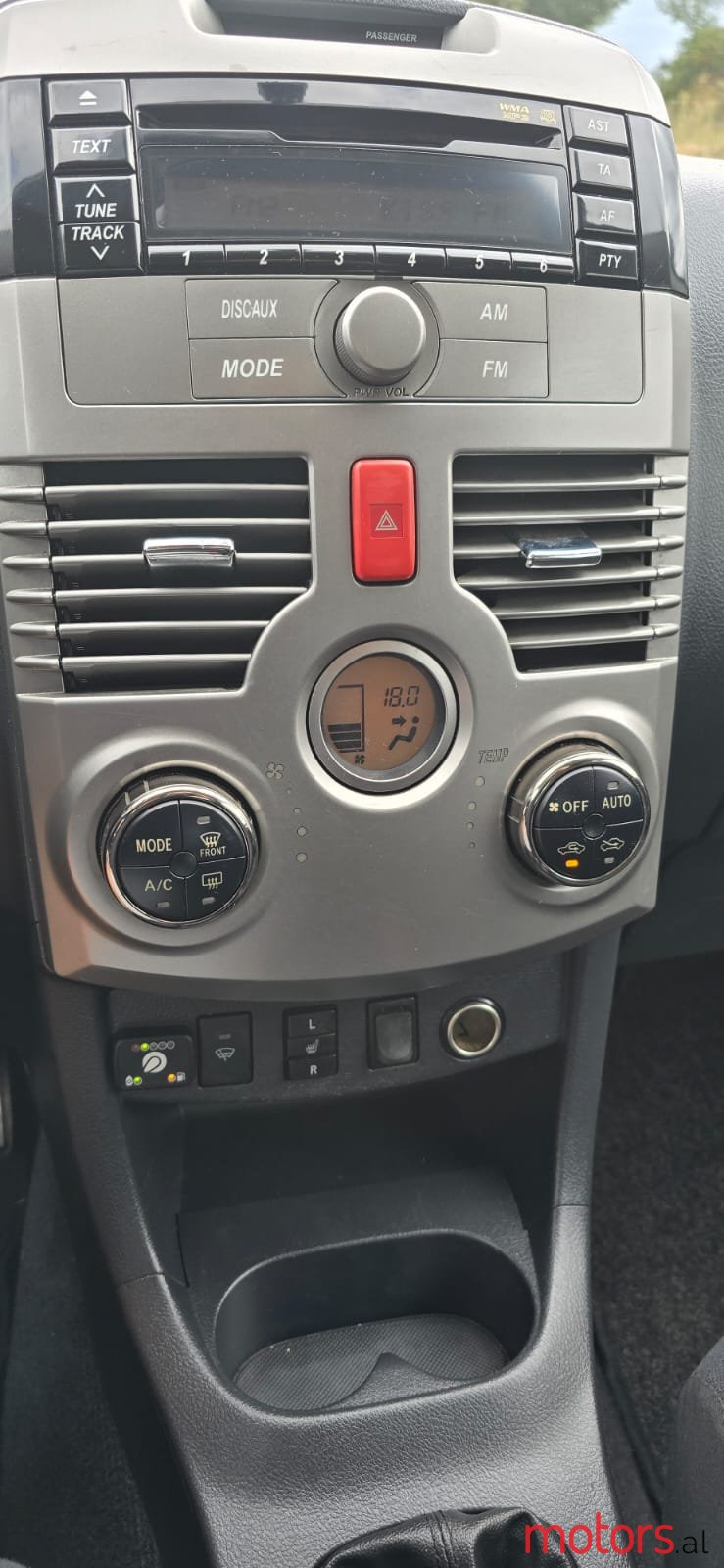 2010' Daihatsu Terios photo #6