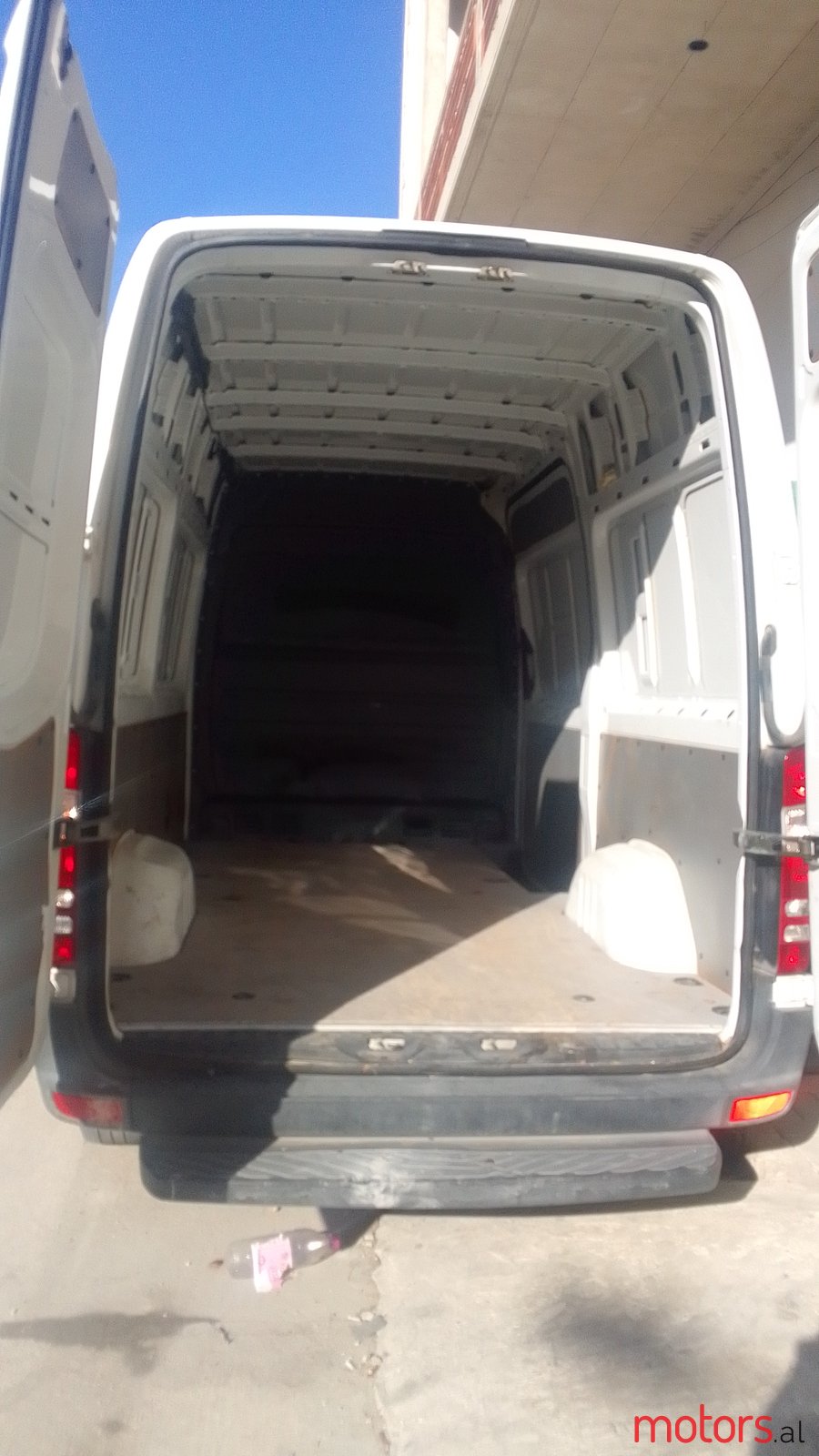 2008' Mercedes-Benz Sprinter 311 photo #4