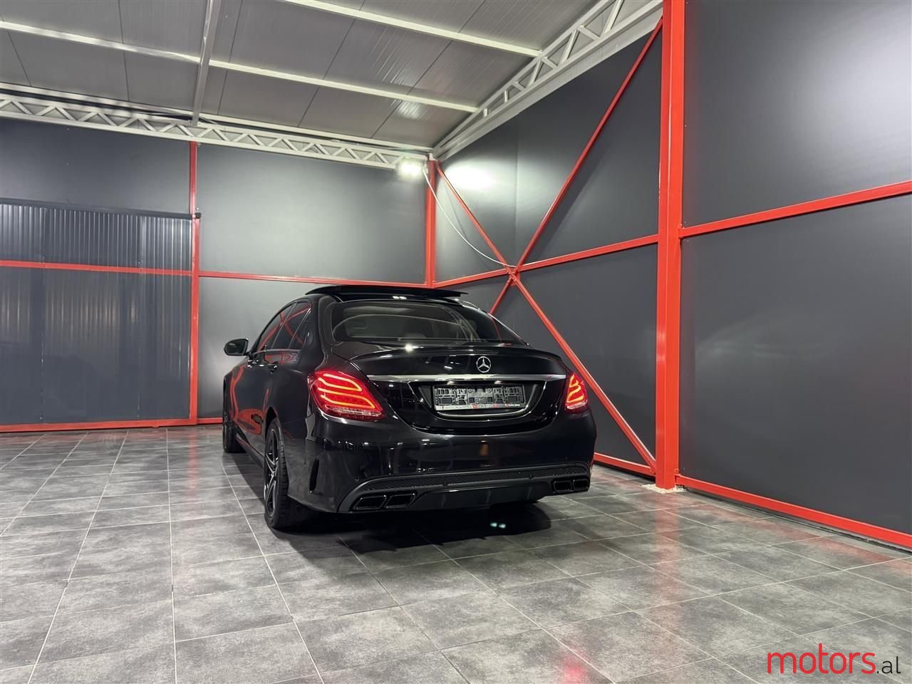 2015' Mercedes-Benz C 250 photo #5