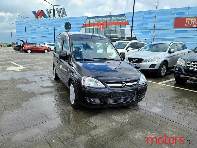 2009' Opel Combo photo #1