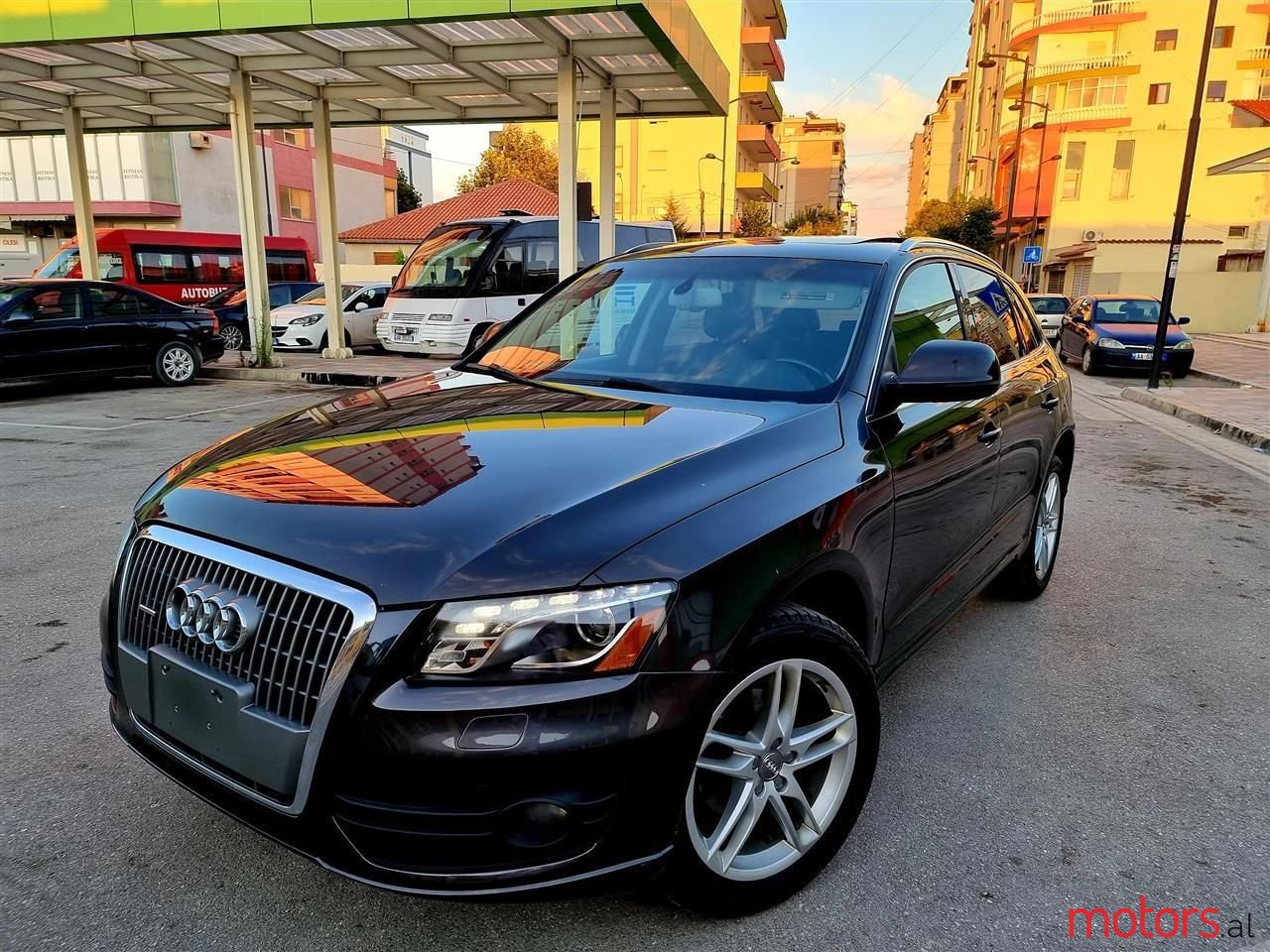 2011' Audi Q5 photo #4