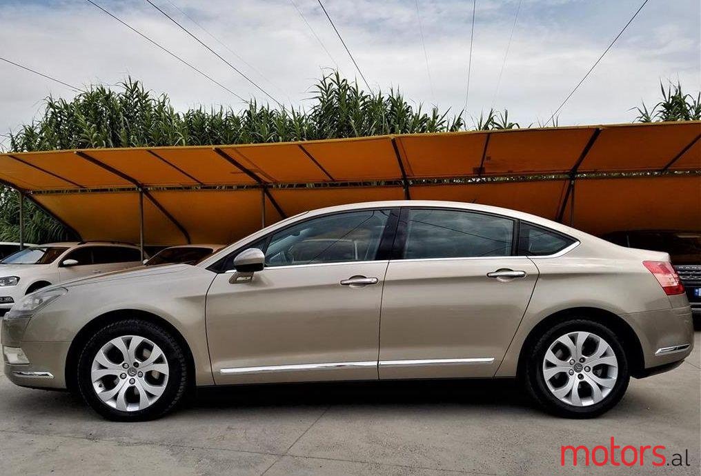 2009' Citroen C5 photo #2