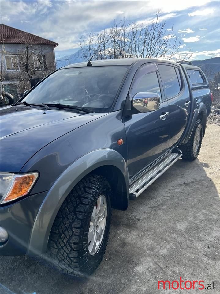 2008' Mitsubishi L200 photo #4