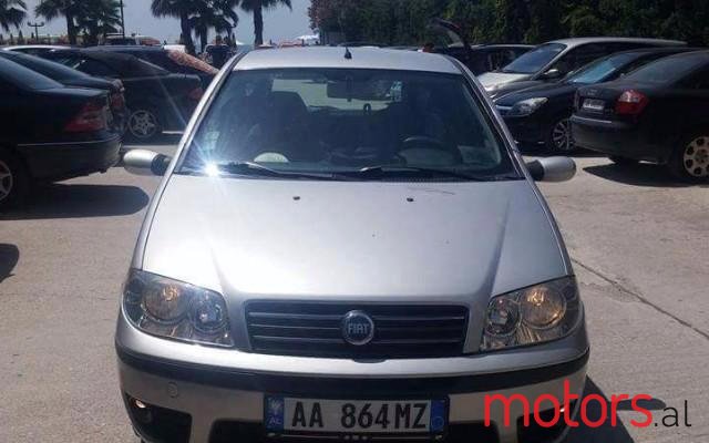 2005' Fiat Punto photo #1