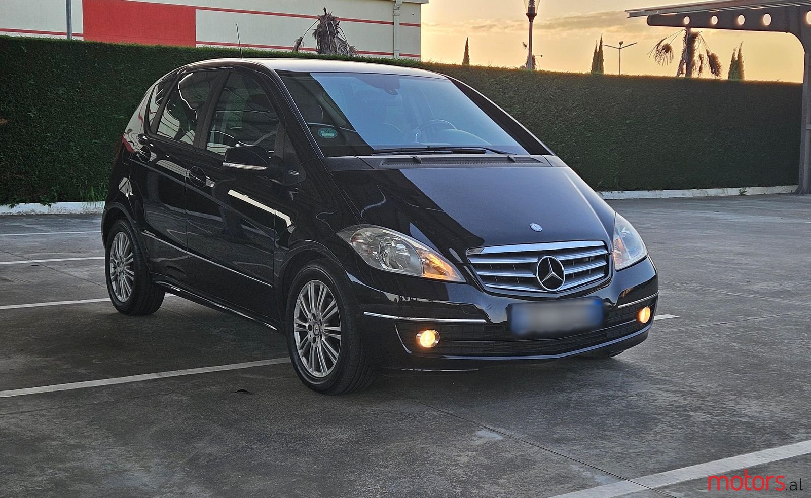 2009' Mercedes-Benz A 160 photo #5
